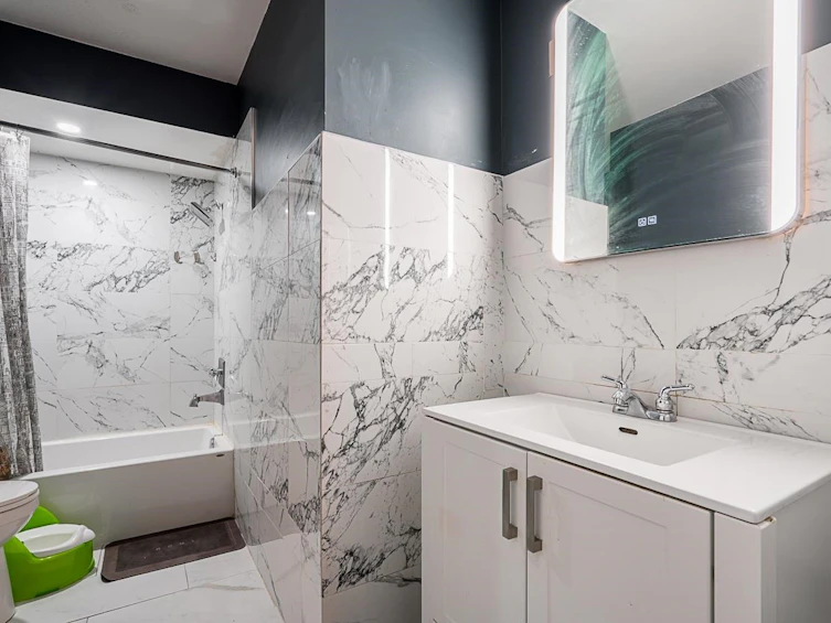 8403 Arbour Place, Delta, BC, V4C 7H4 - 18