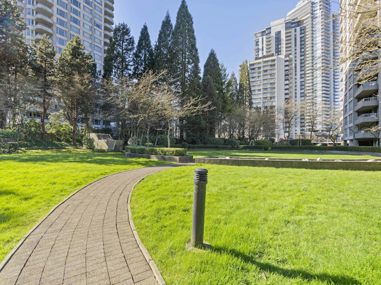 408-6070 Mcmurray Avenue, Burnaby, BC, V5H 4J3 - 25