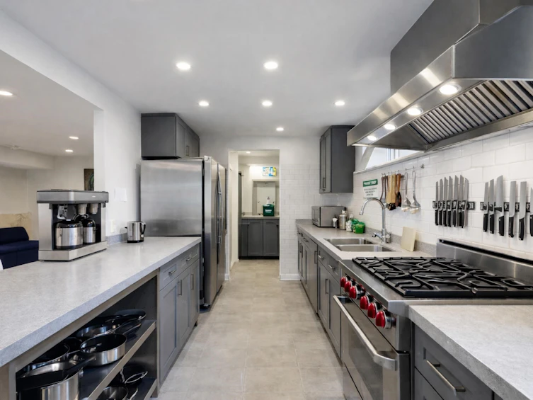 1504 160 Street, Surrey, BC, V4A 4W9 - 6