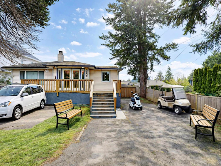 1504 160 Street, Surrey, BC, V4A 4W9