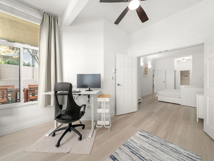 101-2408 Haywood Avenue, West Vancouver, BC, V7V 1Y1 - 25