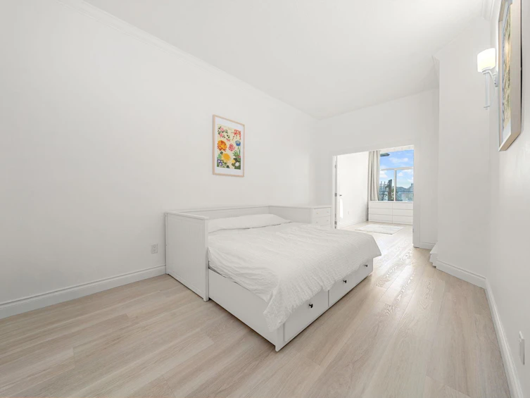 101-2408 Haywood Avenue, West Vancouver, BC, V7V 1Y1 - 21