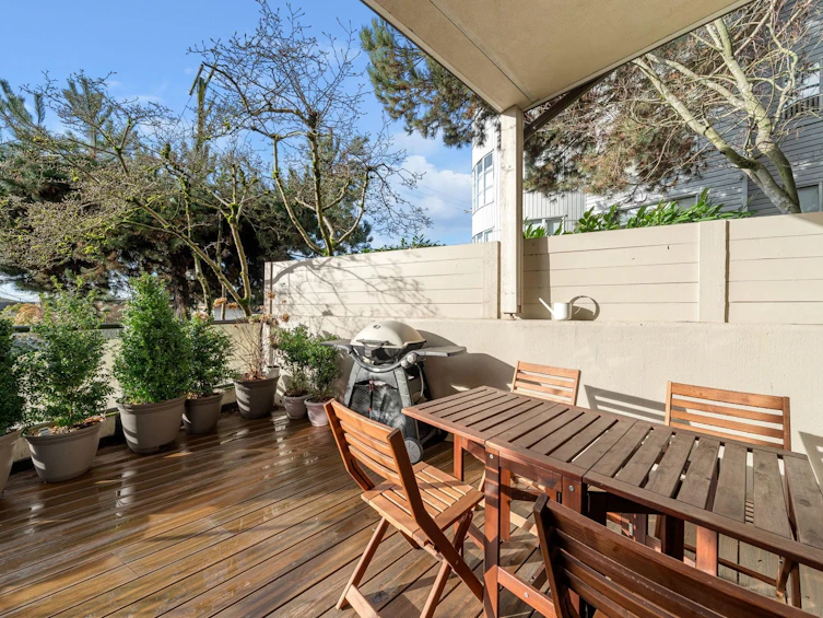 101-2408 Haywood Avenue, West Vancouver, BC, V7V 1Y1 - 11