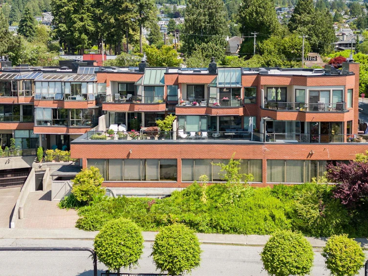 101-2408 Haywood Avenue, West Vancouver, BC, V7V 1Y1 - 36