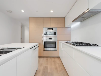 404-6900 Pearson Way - 3