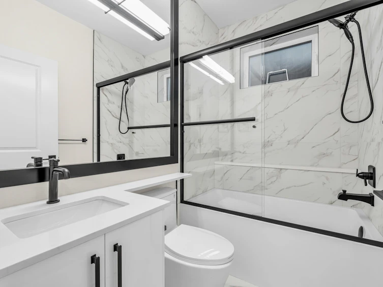 2-3090 Vanness Avenue, Vancouver, BC, V5R 5A1 - 7