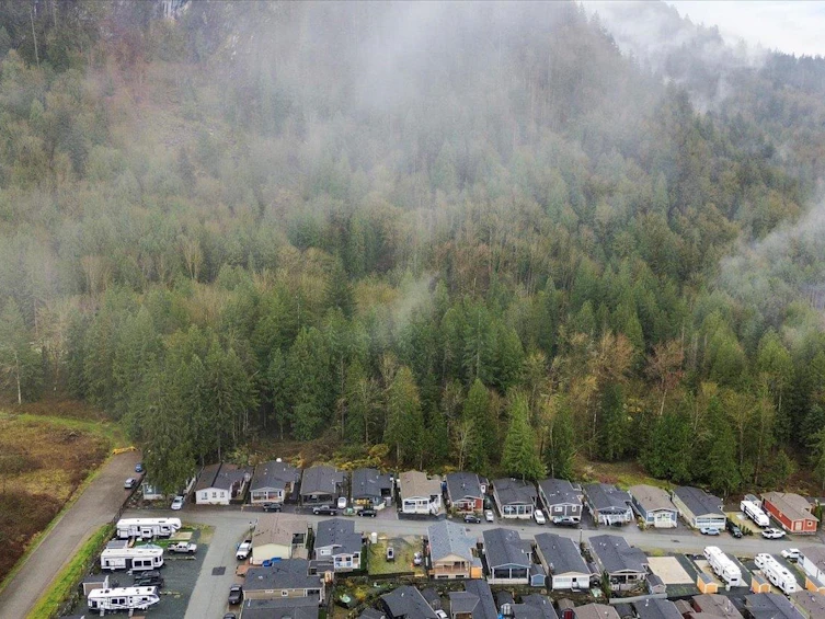 92-53480 Bridal Falls Road, Rosedale, BC, V0X 1X1 - 12