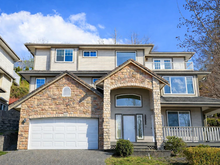 10460 Slatford Street, Maple Ridge, BC, V2W 1V8