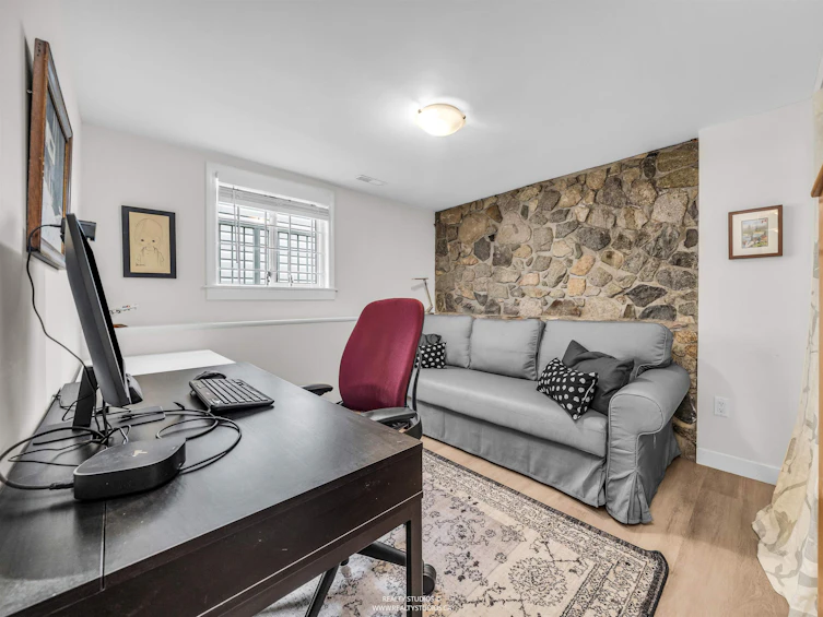 2690 Kitchener Street, Vancouver, BC, V5K 3C8 - 18