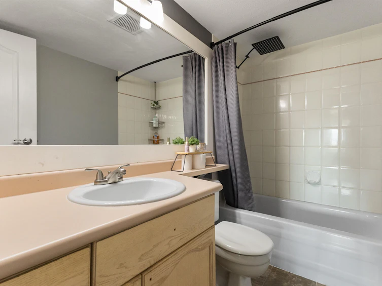 224-33175 Old Yale Road, Abbotsford, BC, V2S 2J4 - 18