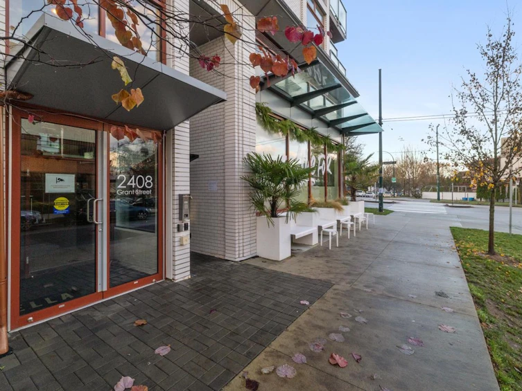 203-2408 Grant Street, Vancouver, BC, V5K 3G4 - 22