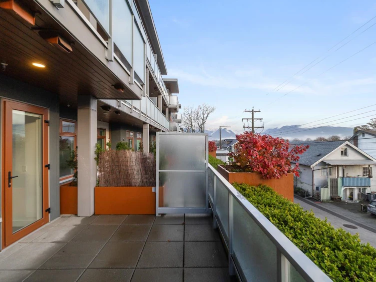 203-2408 Grant Street, Vancouver, BC, V5K 3G4 - 21