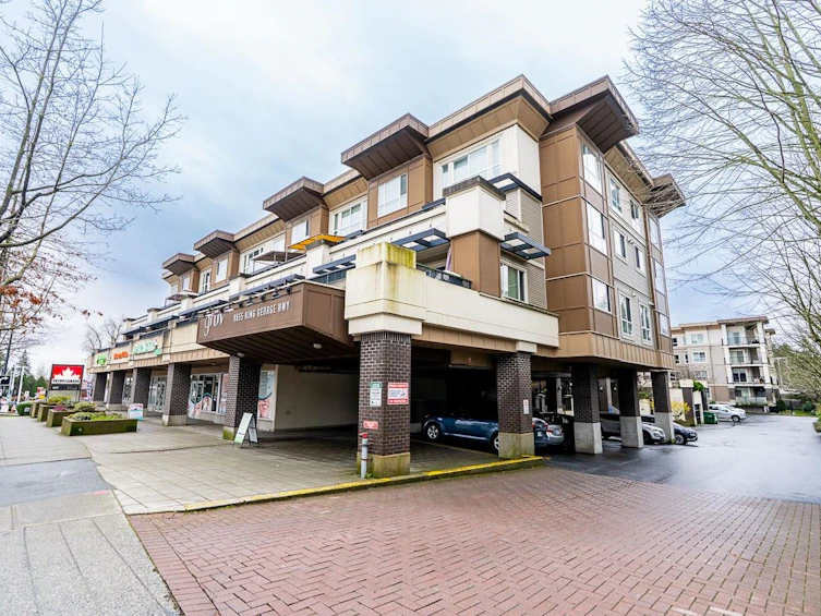 417-9655 King George Boulevard, Surrey, BC, V3T 0C7 - 3