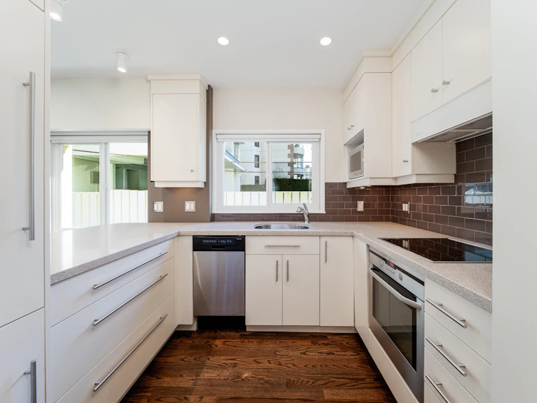106-1972 Robson Street, Vancouver, BC, V6G 1E8 - 17