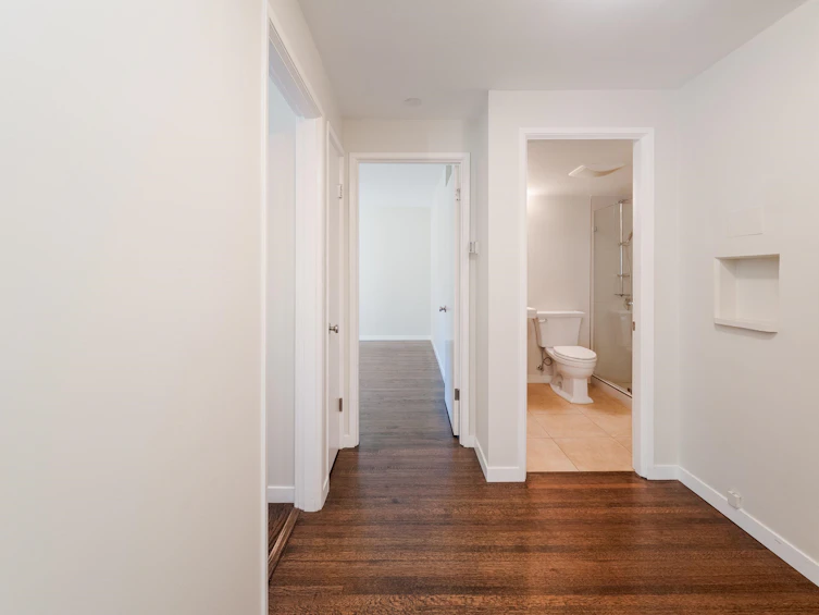 106-1972 Robson Street, Vancouver, BC, V6G 1E8 - 9