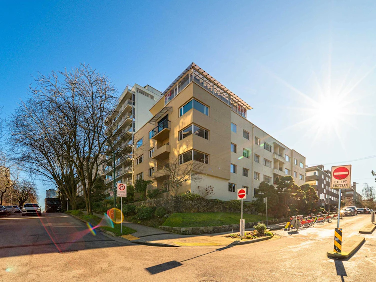 106-1972 Robson Street, Vancouver, BC, V6G 1E8 - 34