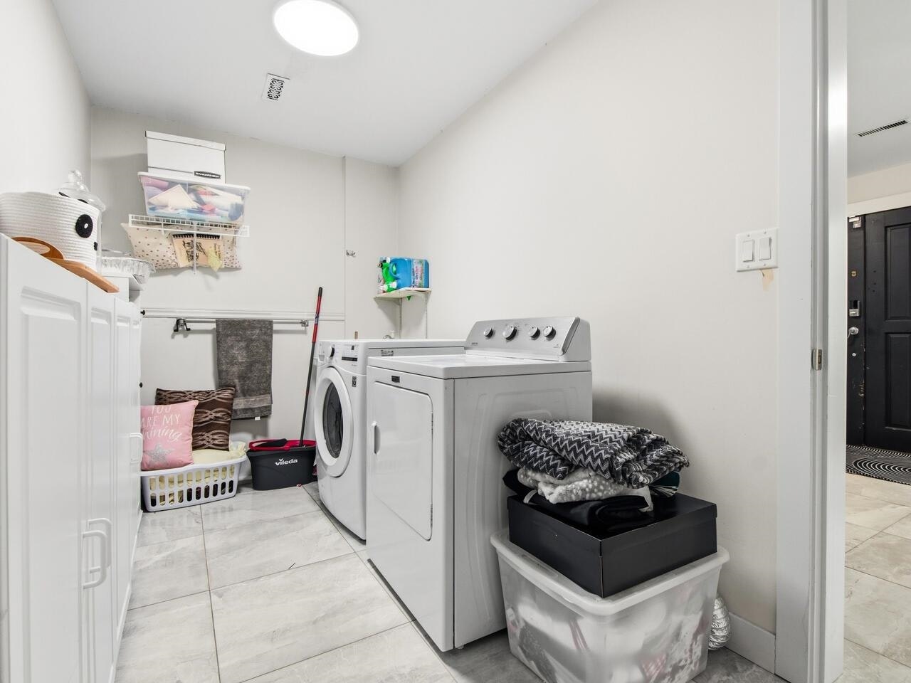 7640 Lawrence Drive, Burnaby, BC, V5A 1T6 - 32