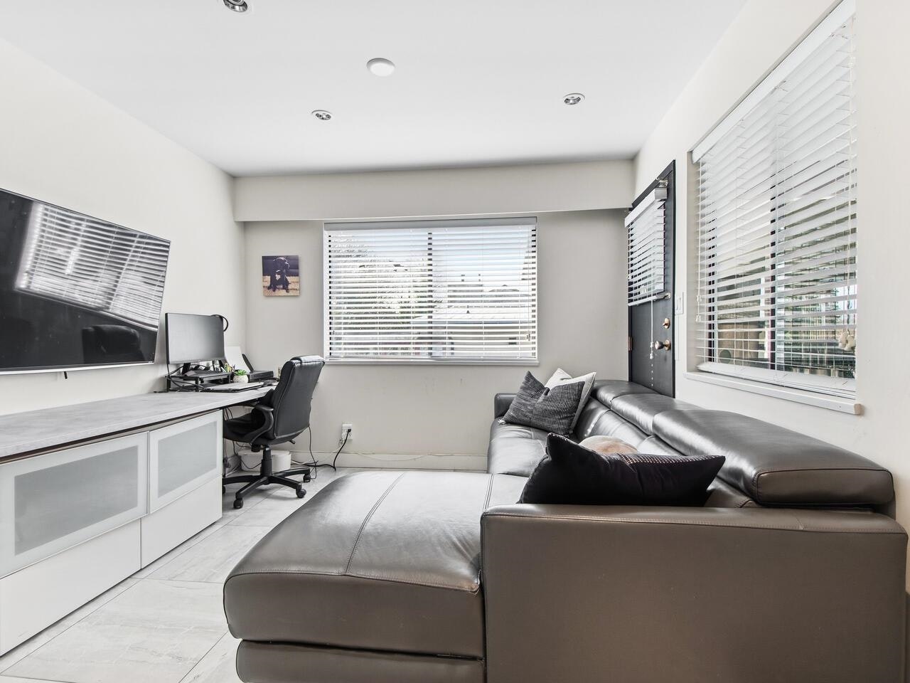 7640 Lawrence Drive, Burnaby, BC, V5A 1T6 - 12