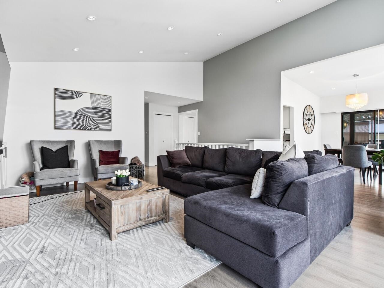 7640 Lawrence Drive, Burnaby, BC, V5A 1T6 - 6