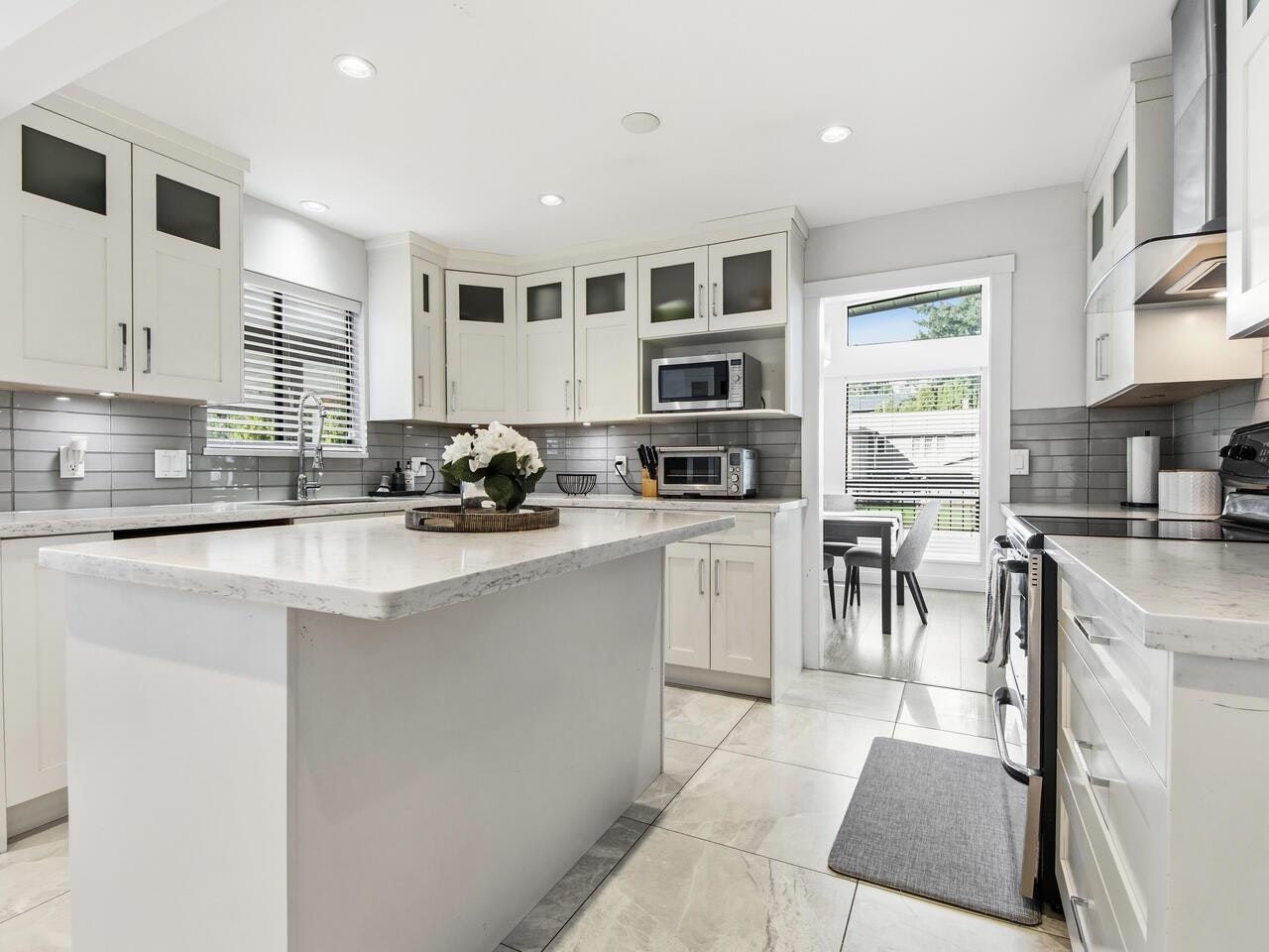 7640 Lawrence Drive, Burnaby, BC, V5A 1T6 - 11