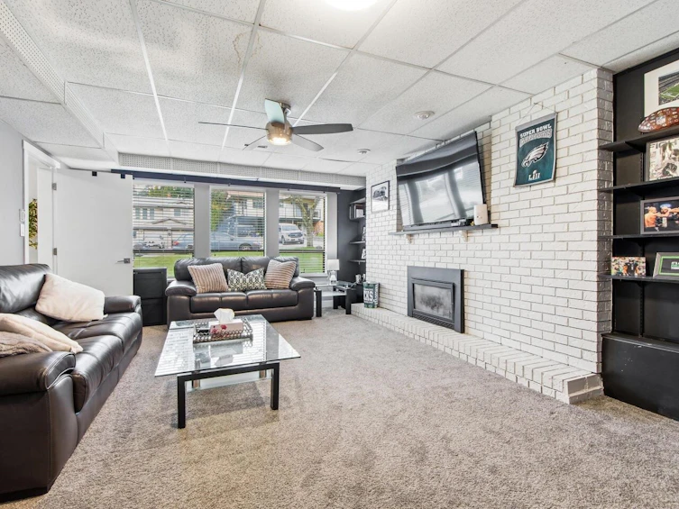 7640 Lawrence Drive, Burnaby, BC, V5A 1T6 - 19