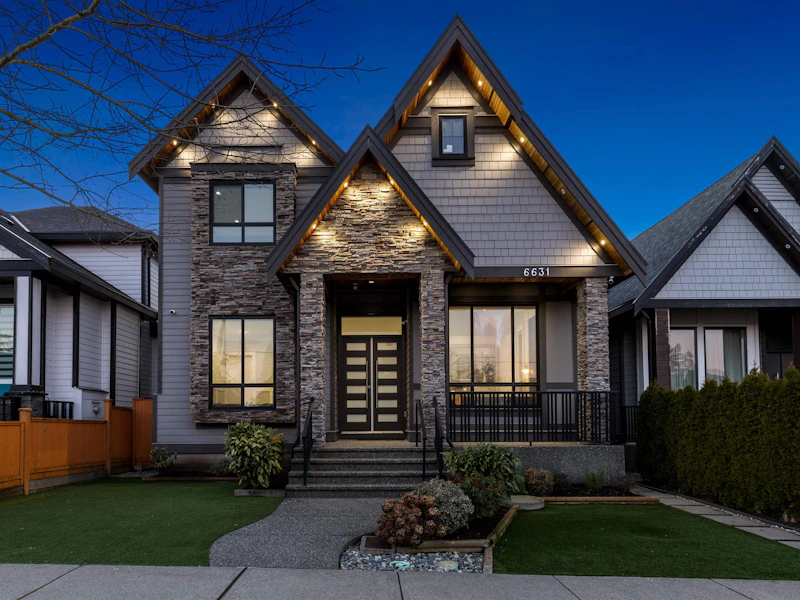 6631 121a Street, Surrey BC V3W 3R3