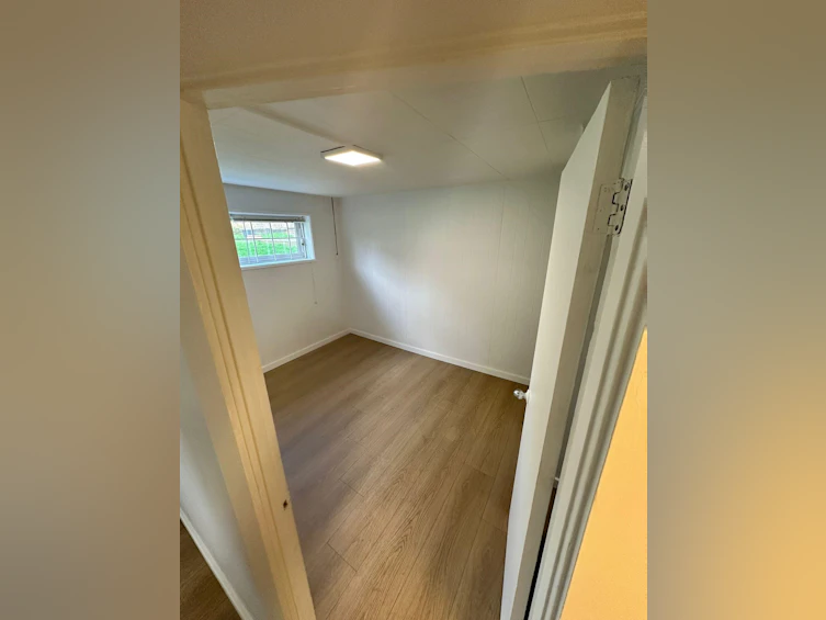376 E 4th Street, North Vancouver, BC, V7L 1J2 - 17