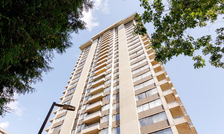 1504-3970 Carrigan Court