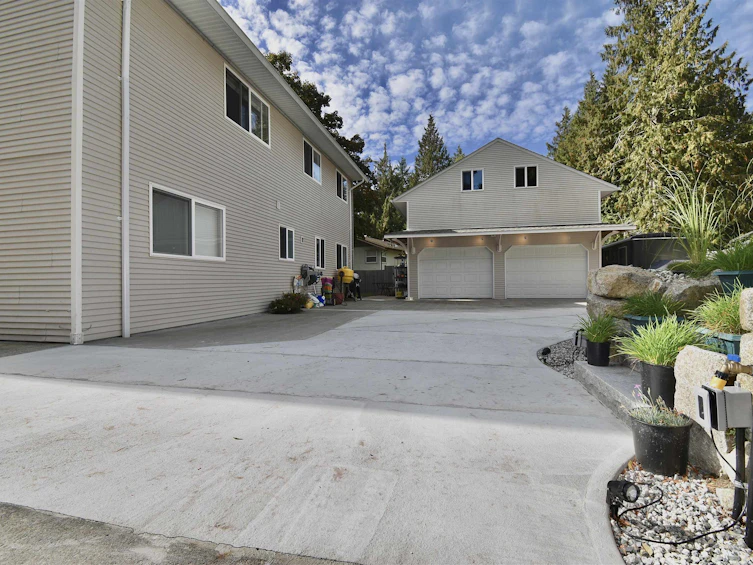 8086 Dogwood Drive, Halfmoon Bay, BC, V7Z 1A8 - 30