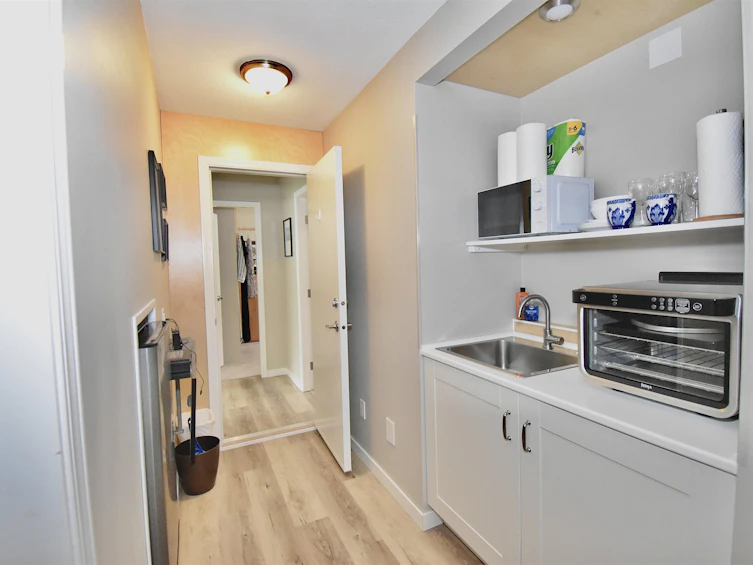 8086 Dogwood Drive, Halfmoon Bay, BC, V7Z 1A8 - 11
