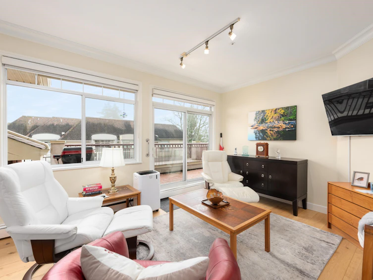 402-1300 Hunter Road, Delta, BC, V4L 1Y8 - 2