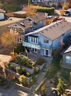 1911 Deep Cove Road