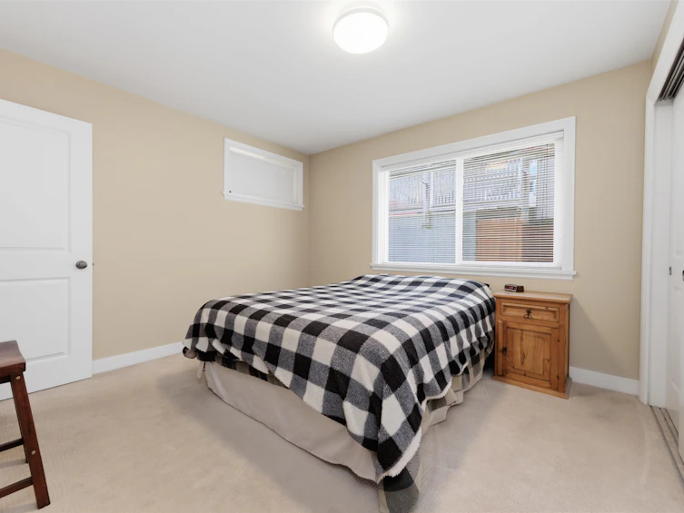 1911 Deep Cove Road, North Vancouver, BC, V7G 1S7 - 13