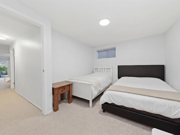 1911 Deep Cove Road, North Vancouver, BC, V7G 1S7 - 31