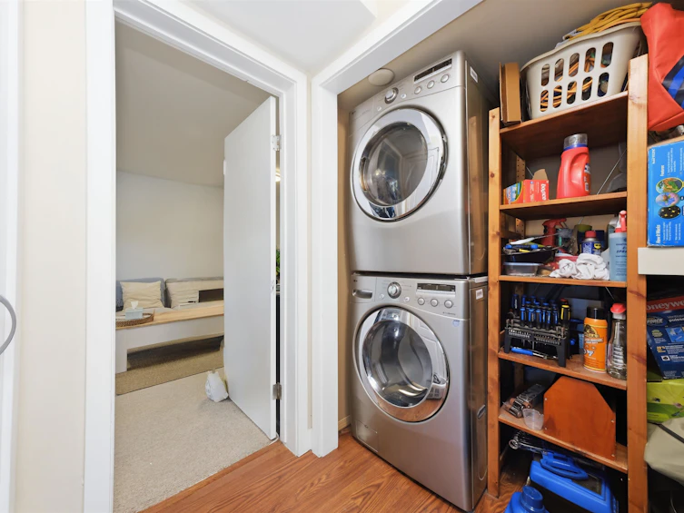 1911 Deep Cove Road, North Vancouver, BC, V7G 1S7 - 34