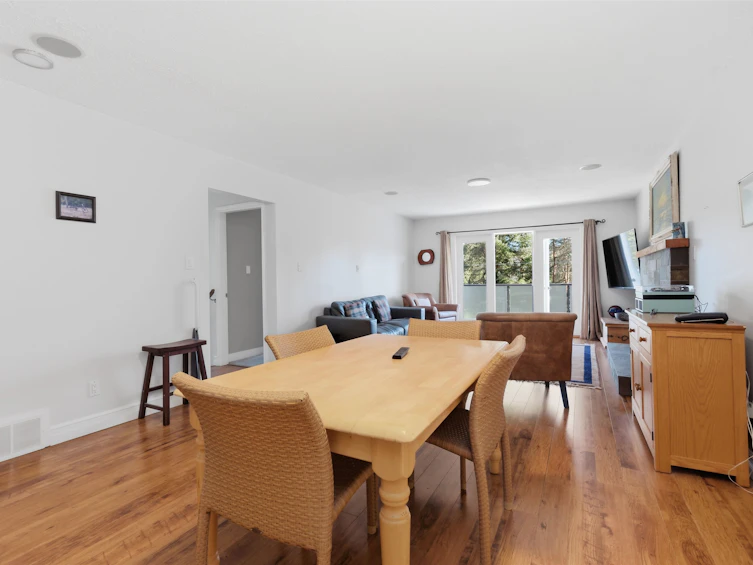 1911 Deep Cove Road, North Vancouver, BC, V7G 1S7 - 7