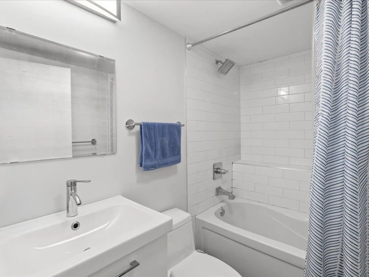 3440 W 26th Avenue, Vancouver, BC, V6S 1N5 - 29
