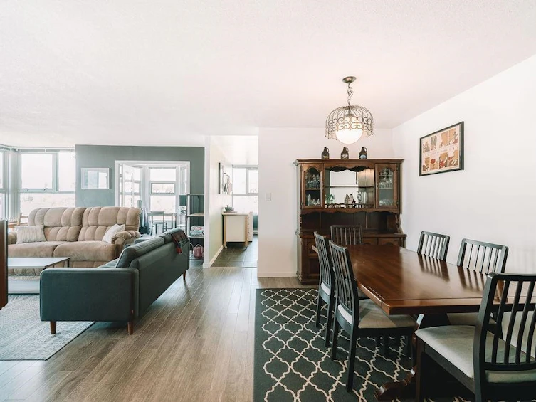 1206-1250 Quayside Drive, New Westminster, BC, V3M 6E2 - 4