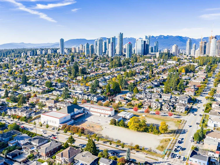 8061 Mcgregor Avenue, Burnaby, BC, V5J 4H7 - 31