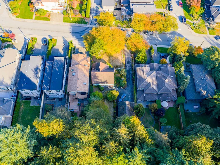 8061 Mcgregor Avenue, Burnaby, BC, V5J 4H7 - 26