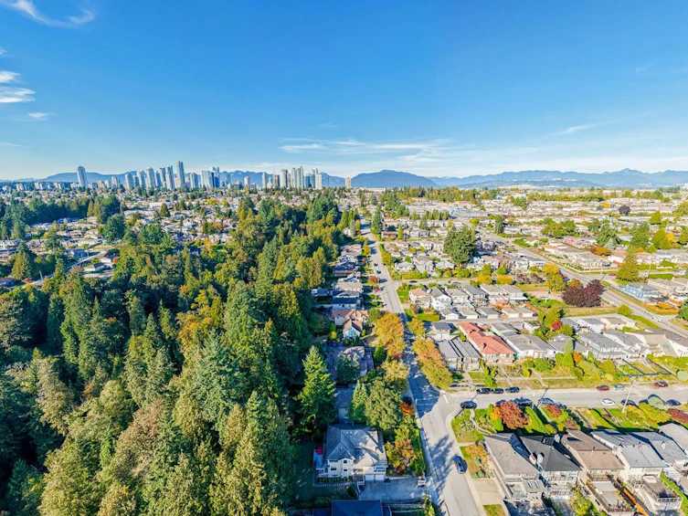 8061 Mcgregor Avenue, Burnaby, BC, V5J 4H7 - 23