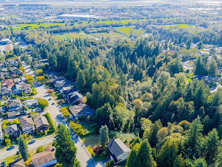 8061 Mcgregor Avenue, Burnaby, BC, V5J 4H7 - 34