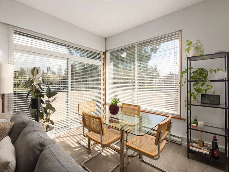 306-341 Mahon Avenue, North Vancouver, BC, V7M 3E1 - 9