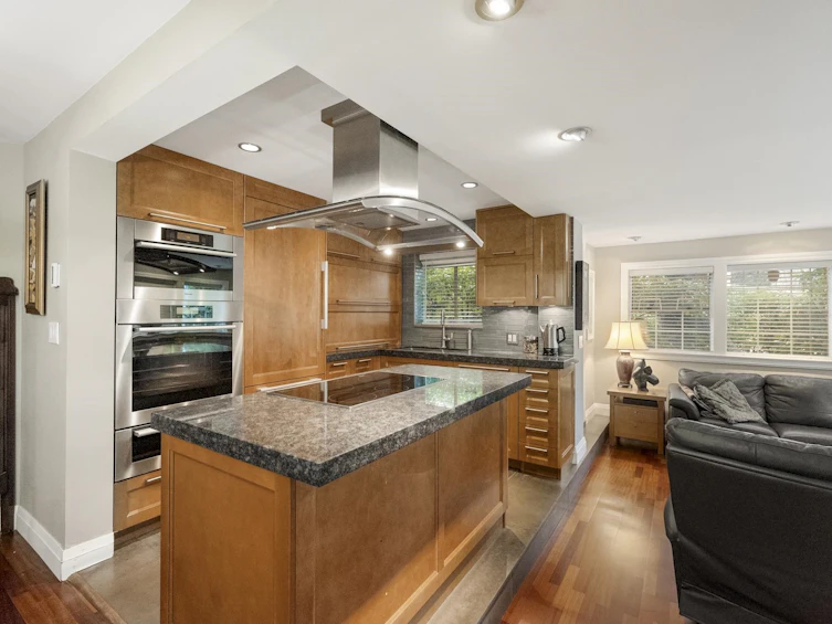 103-828 Gilford Street, Vancouver, BC, V6G 2N6 - 14
