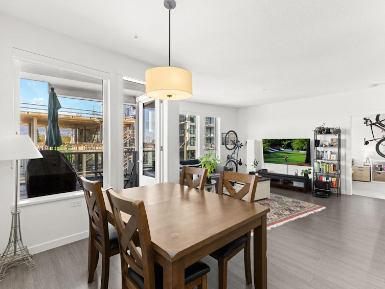 208-277 W 1st Street, North Vancouver, BC, V7M 0E8 - 10