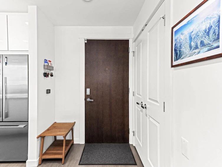 208-277 W 1st Street, North Vancouver, BC, V7M 0E8 - 3