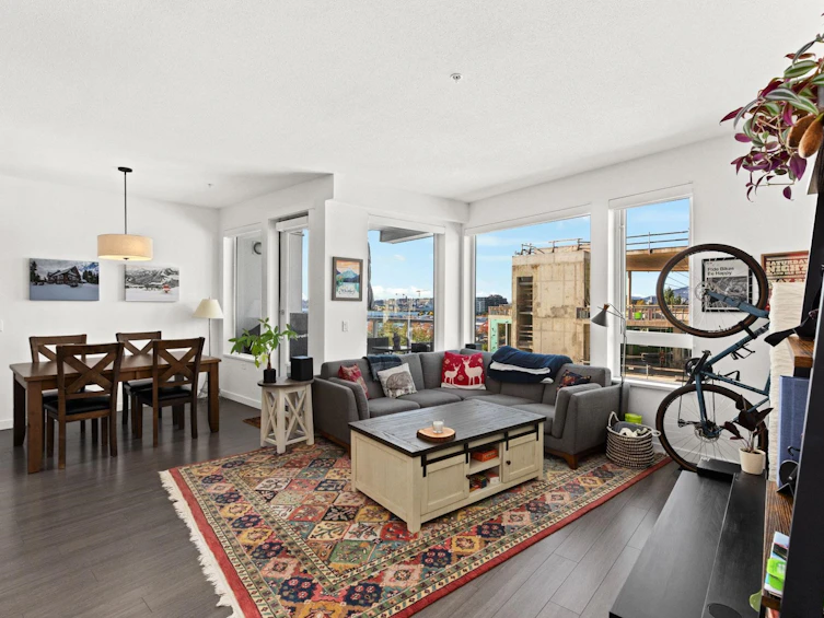 208-277 W 1st Street, North Vancouver, BC, V7M 0E8 - 9