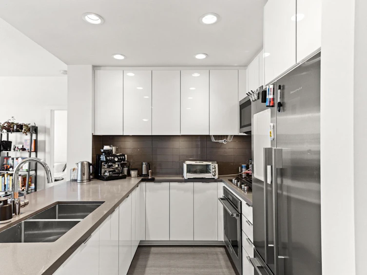 208-277 W 1st Street, North Vancouver, BC, V7M 0E8 - 6