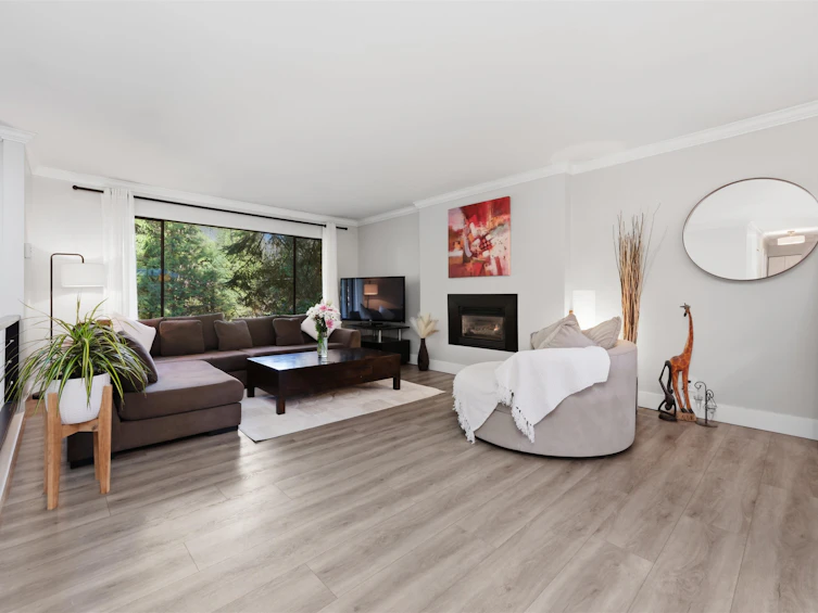 4535 Raeburn Street, North Vancouver, BC, V7G 1K3 - 7