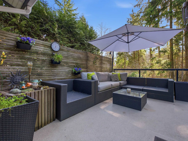 4535 Raeburn Street, North Vancouver, BC, V7G 1K3 - 39